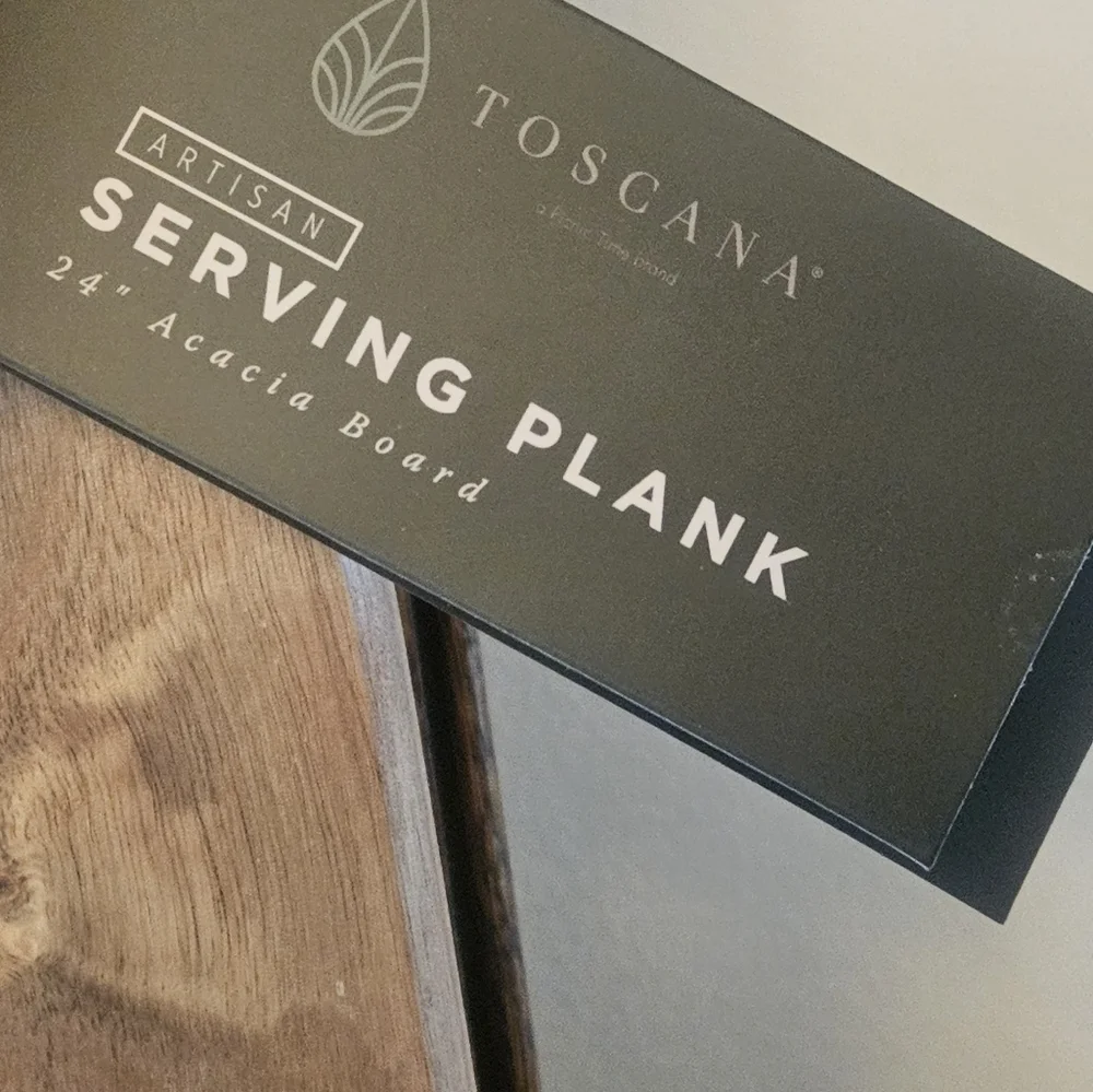 TOSCANA serving plank engraving says gratitude and Thanks.